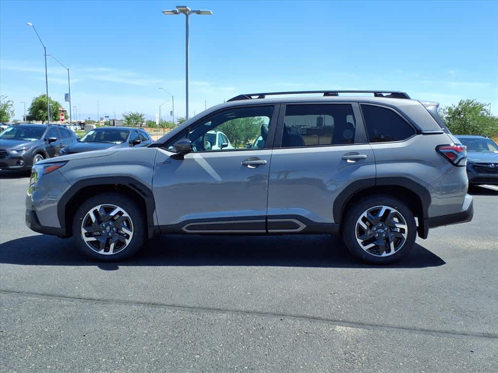 2025 Subaru Forester Limited photo 2