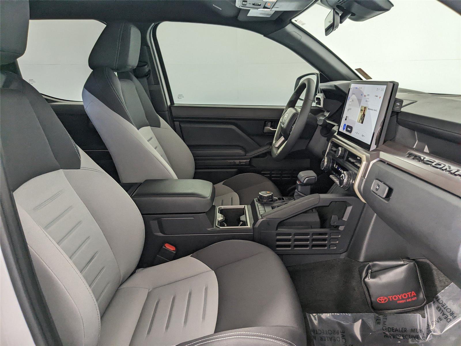 2024 Toyota Tacoma TRD Sport photo 3