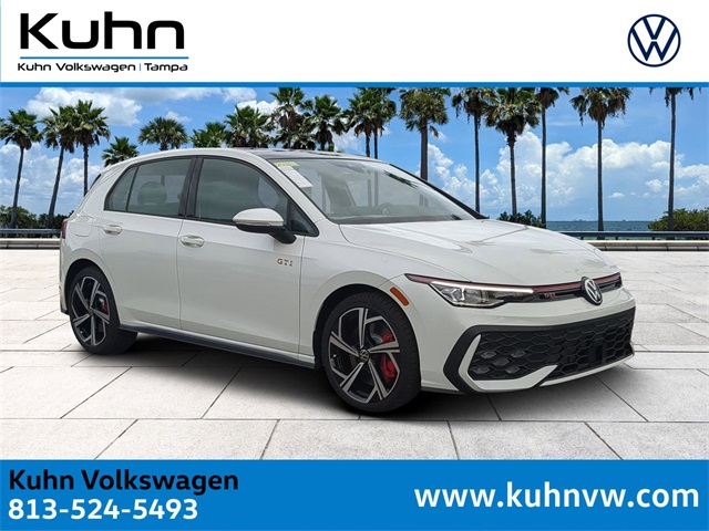 2025 Volkswagen Golf GTI SE's photo