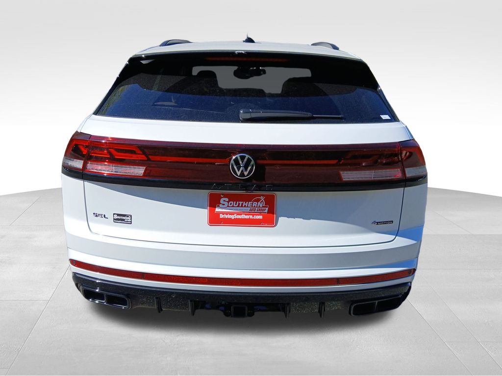 2026 Volkswagen Atlas Cross Sport SEL R-Line photo 3