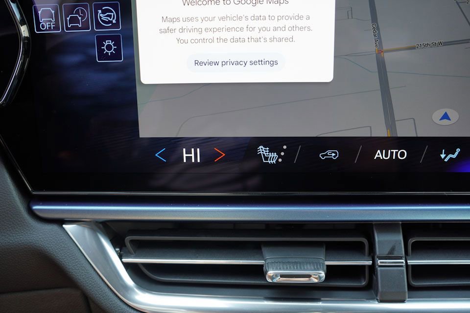 2026 Chevrolet Equinox EV 1LT photo 14