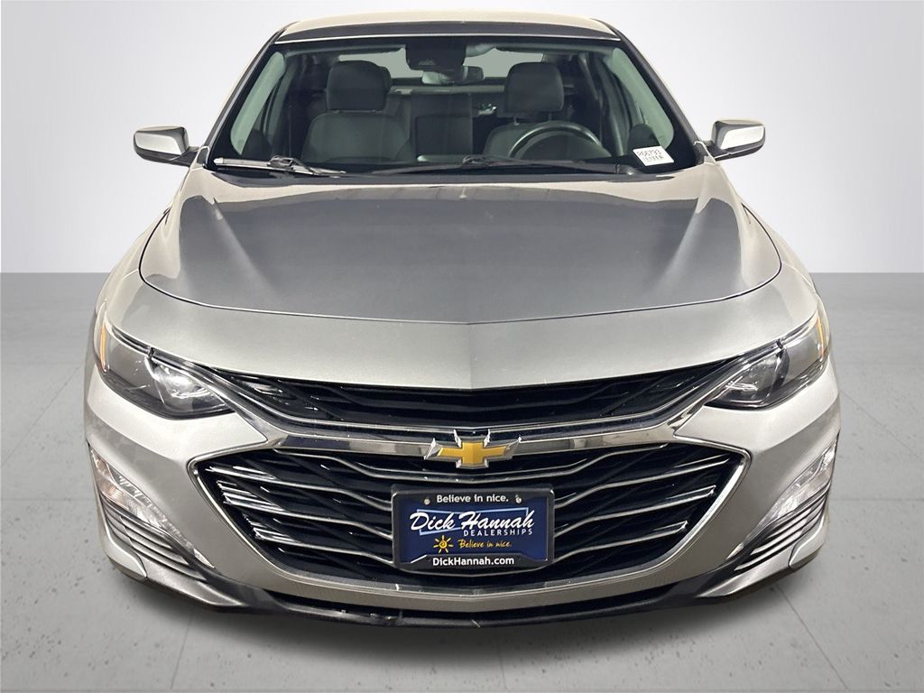2023 Chevrolet Malibu 1LT photo 3