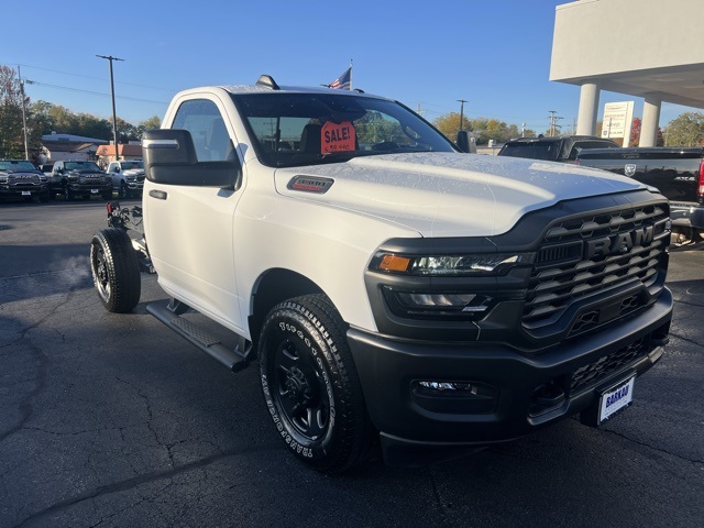 Pre-Owned 2025 Ram 3500 Tradesman's photo