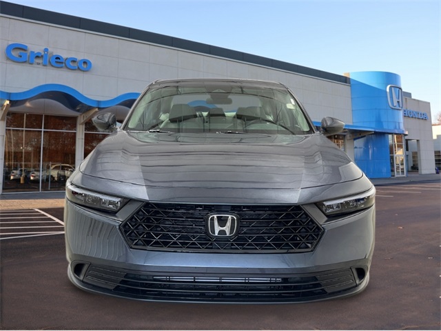 2025 Honda Accord LX photo 7