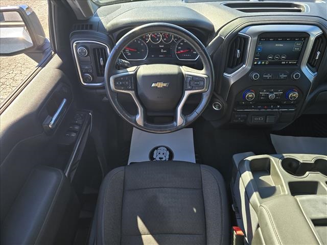 2019 Chevrolet Silverado 1500 LT Texas Edition photo 3