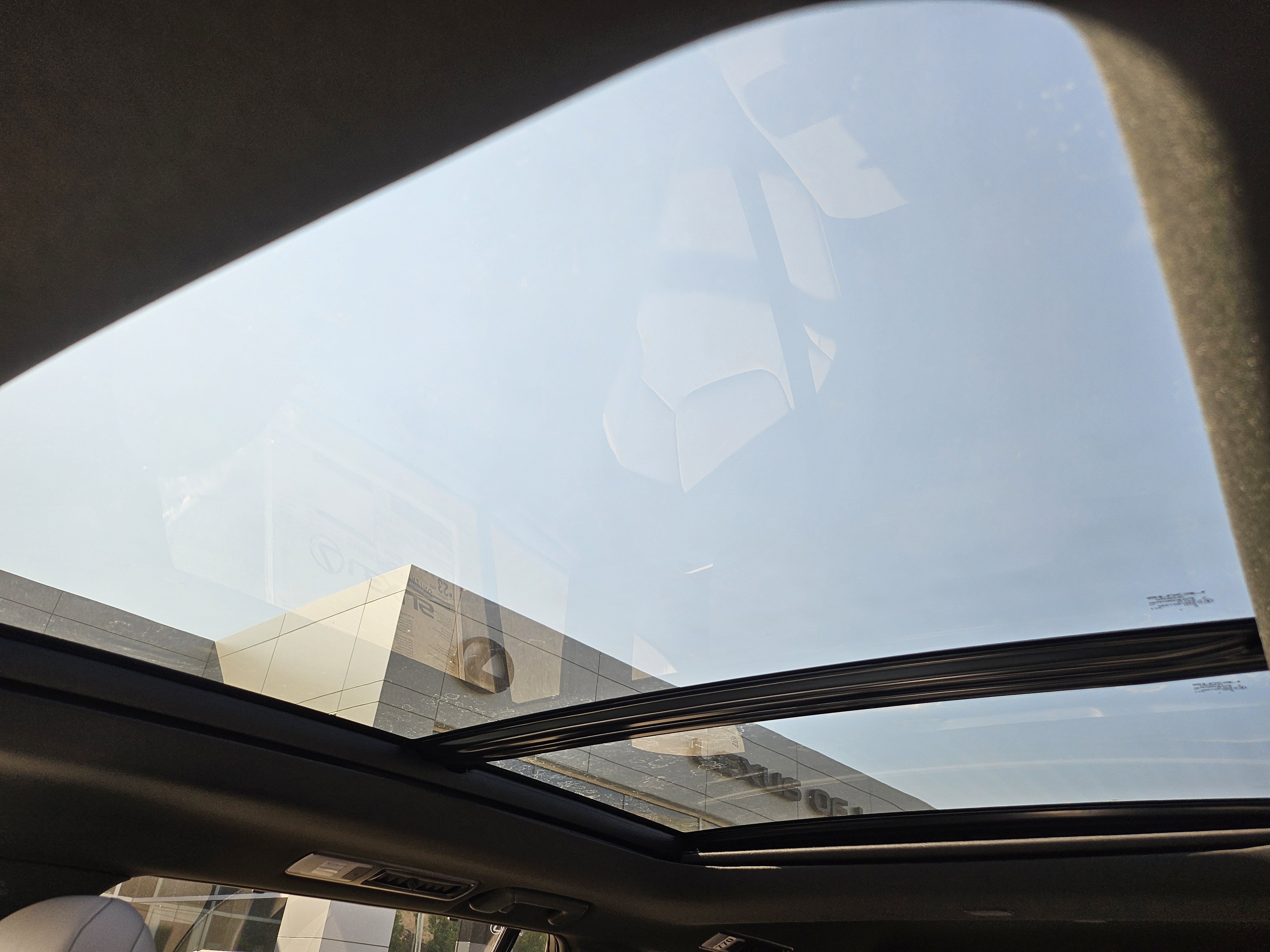 2025 Lexus TX 350 Premium photo 2