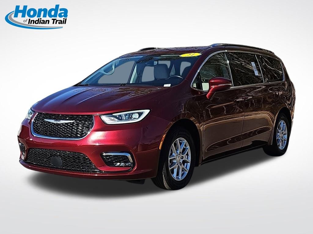 2021 Chrysler Pacifica Touring L's photo