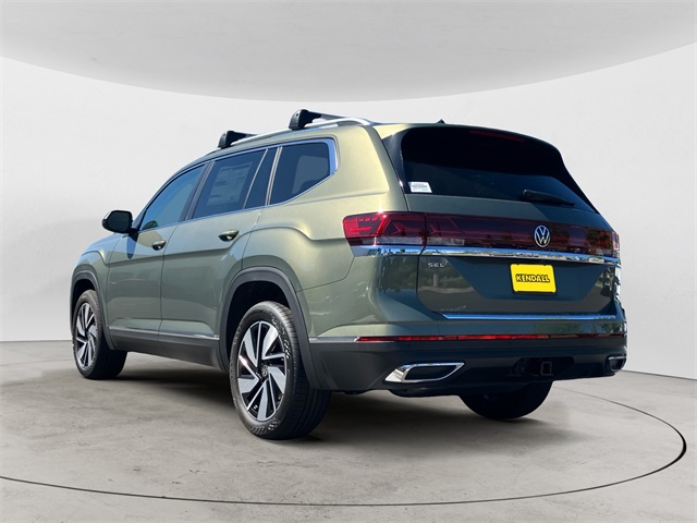 2025 Volkswagen Atlas SEL photo 4