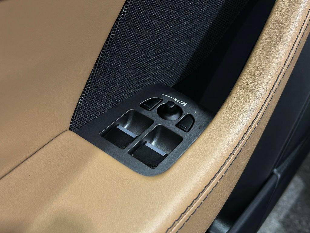 2014 Jaguar F-TYPE S photo 16
