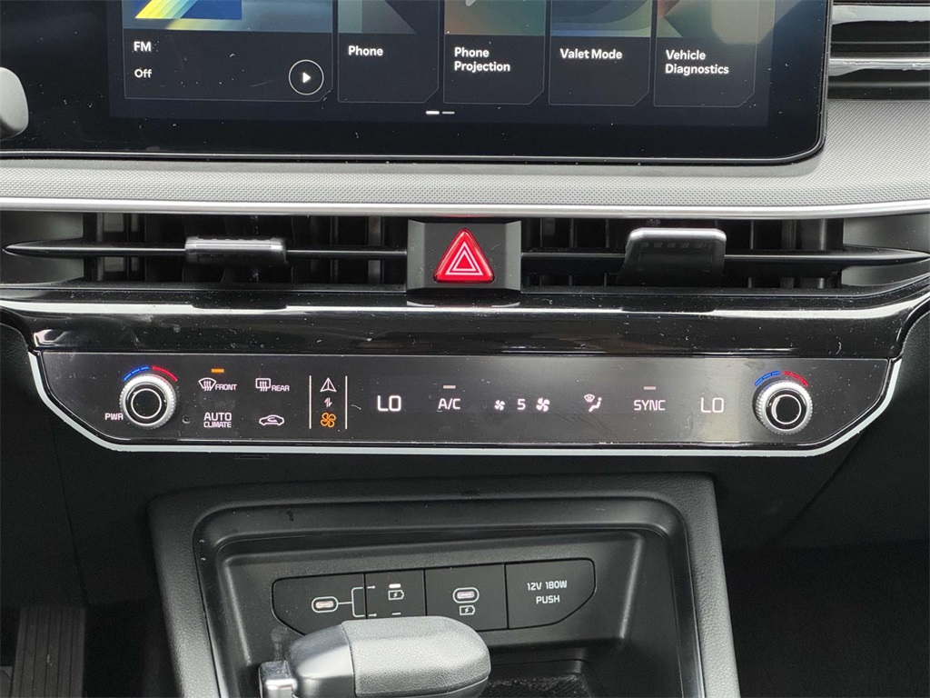 2025 Kia K5 LXS photo 20
