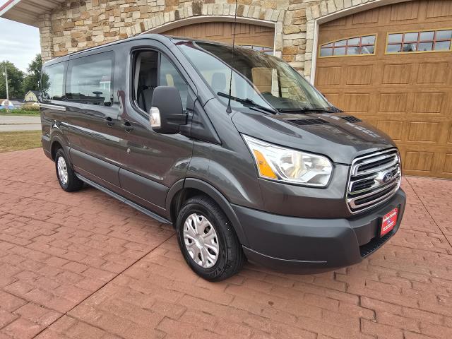 2017 Ford Transit Wagon XLT's photo