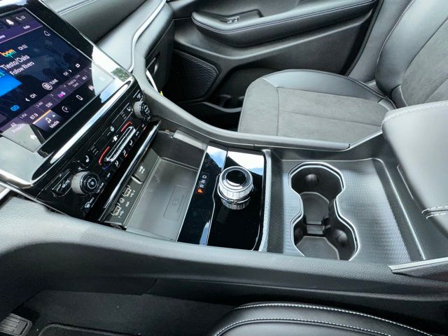 2025 Jeep Grand Cherokee Altitude X photo 27