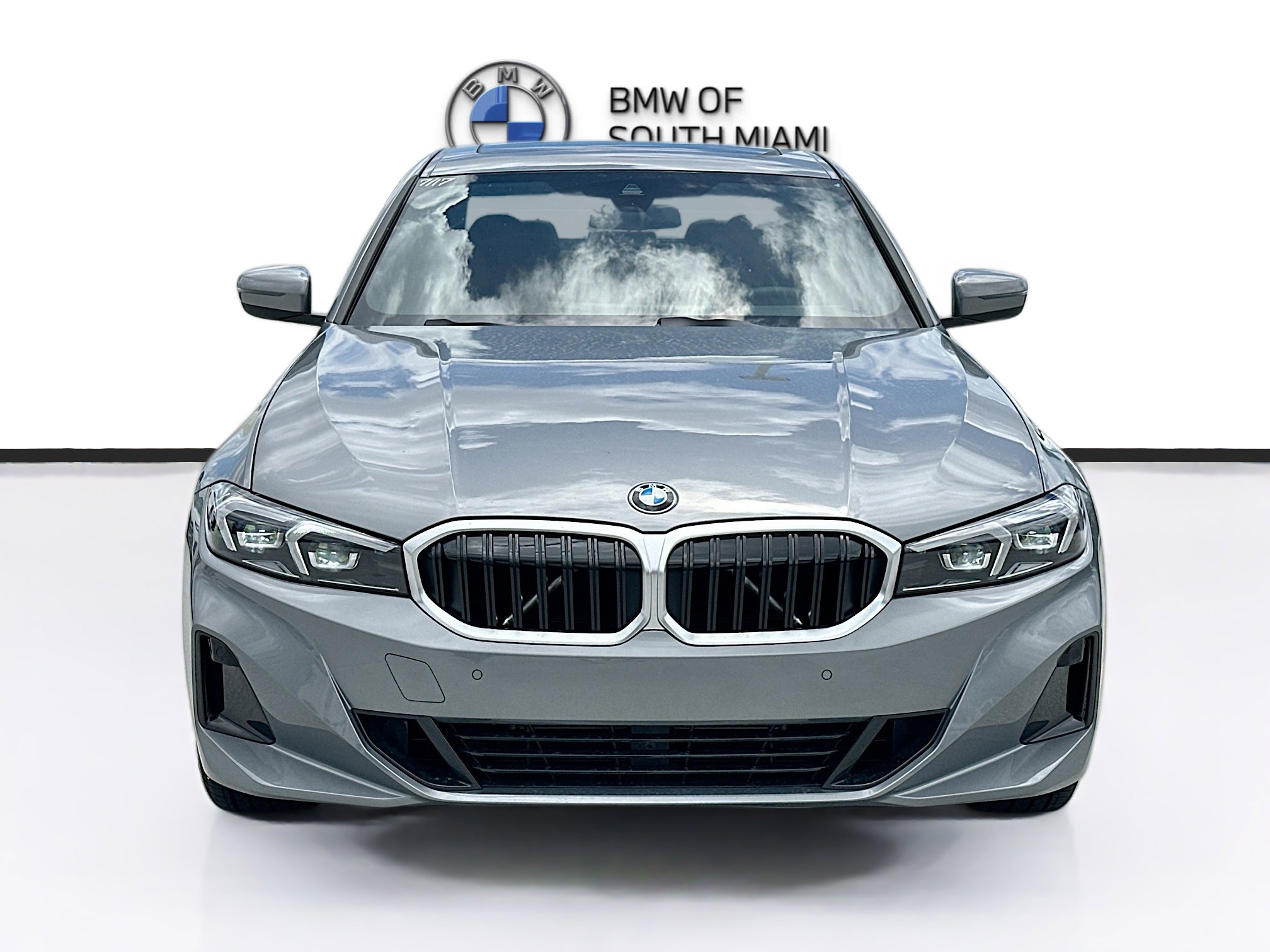 2025 Bmw 330i photo 2
