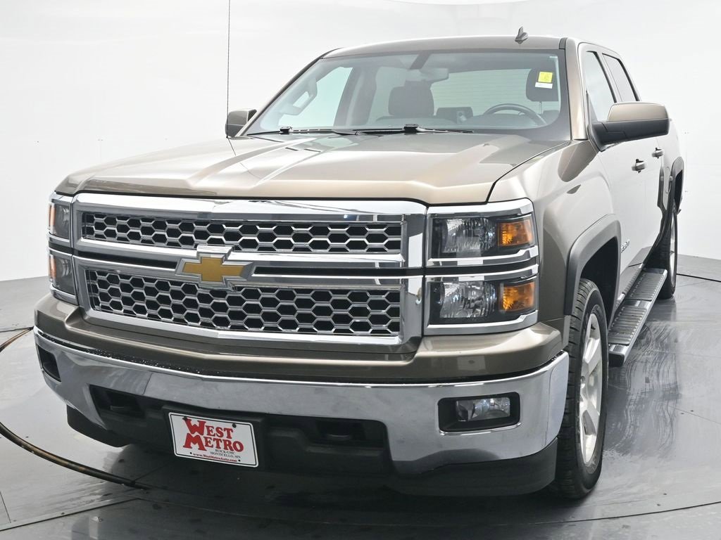 Used 2014 Chevrolet Silverado 1500 LT with VIN 3GCUKREC3EG368890 for sale in Monticello, Minnesota