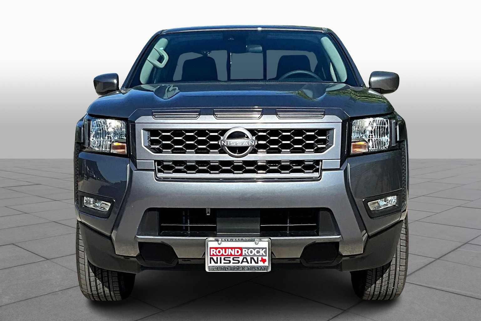 2025 Nissan Frontier SV photo 3