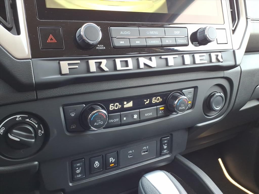 2025 Nissan Frontier SV photo 21