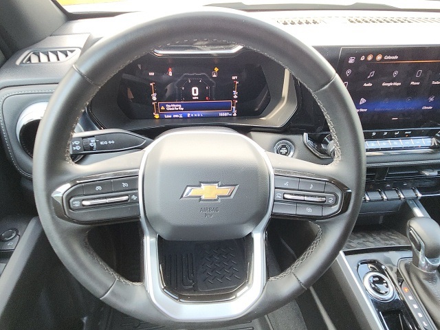 2023 Chevrolet Colorado LT photo 19