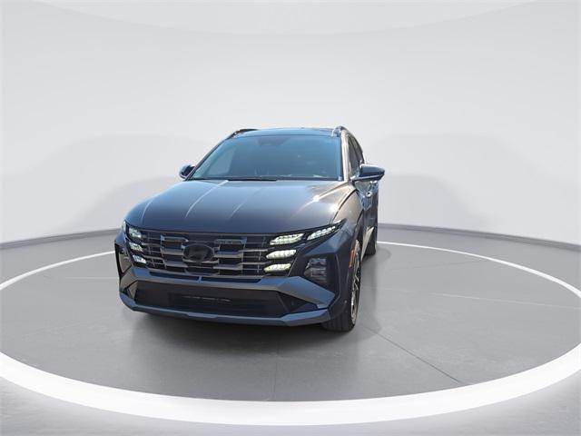 2025 Hyundai Tucson Hybrid Limited photo 3