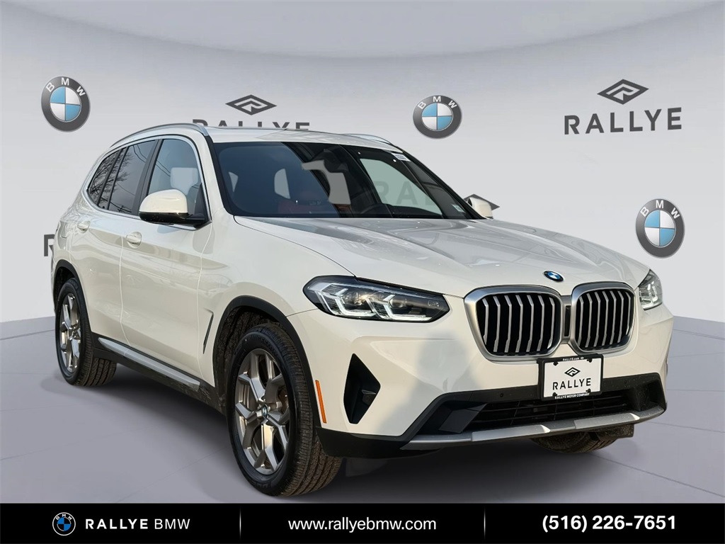 2023 BMW X3 30i's photo