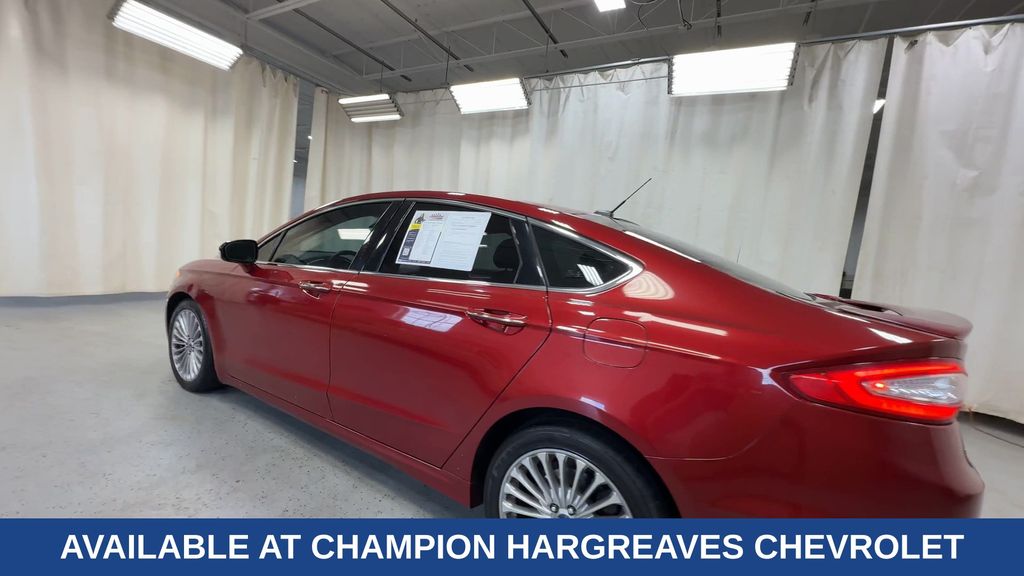 2014 Ford Fusion Titanium photo 2