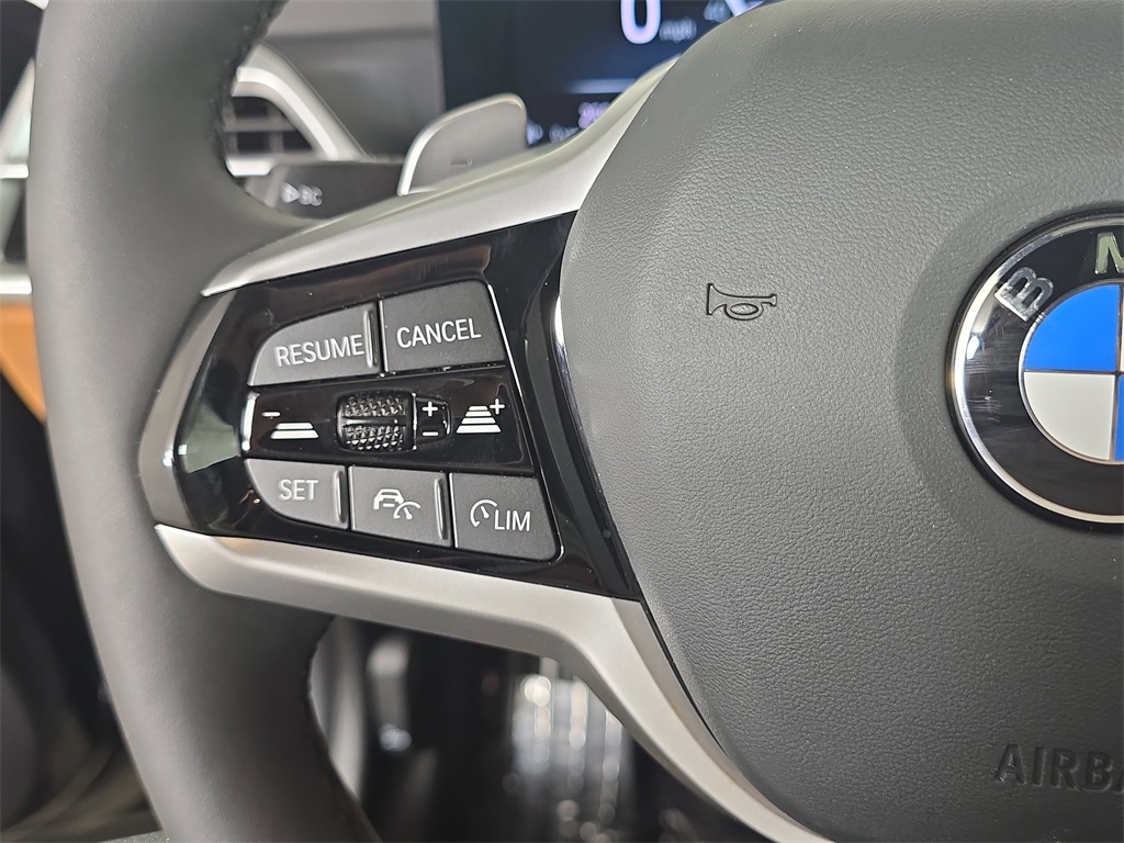2025 Bmw 330i xDrive Sedan photo 16