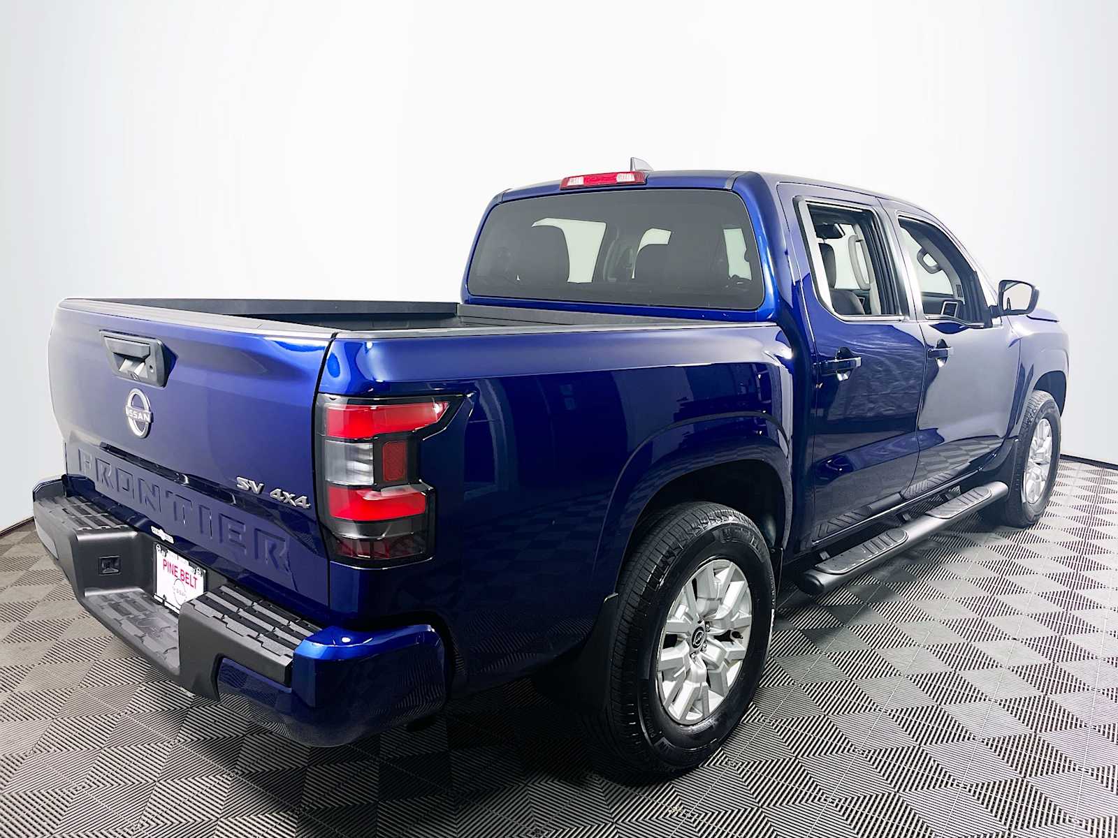 2022 Nissan Frontier SV photo 4