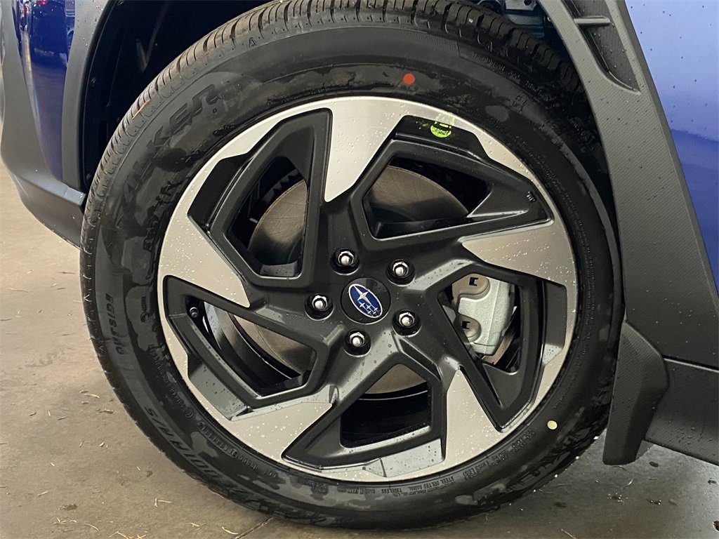 2025 Subaru Crosstrek Limited photo 13