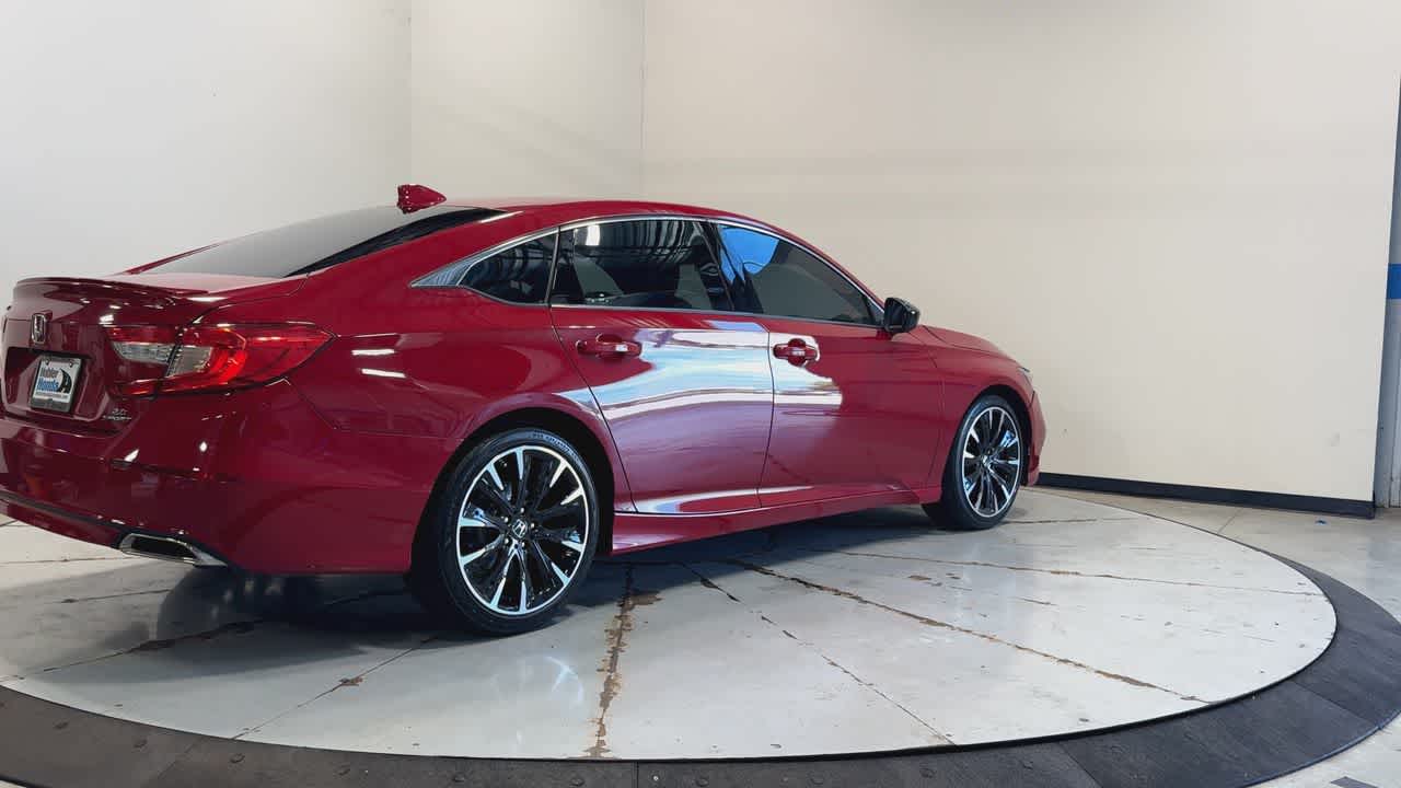 2018 Honda Accord Sport 1.5T photo 3
