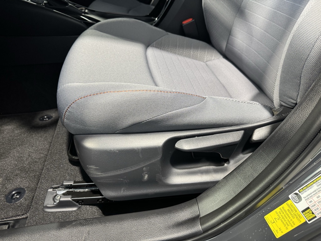 2025 Toyota Corolla SE photo 25