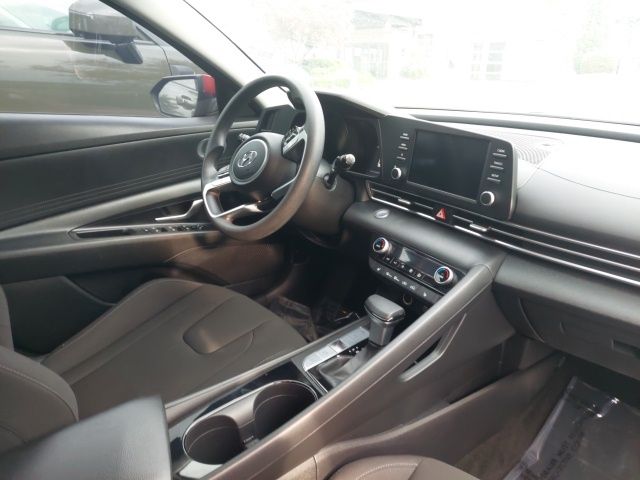 2022 Hyundai Elantra Hybrid Blue photo 11
