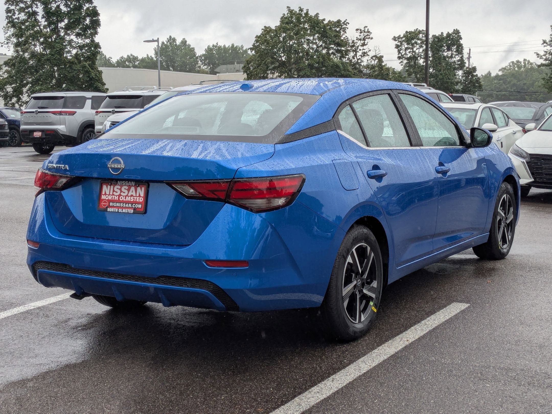 2025 Nissan Sentra SV photo 2