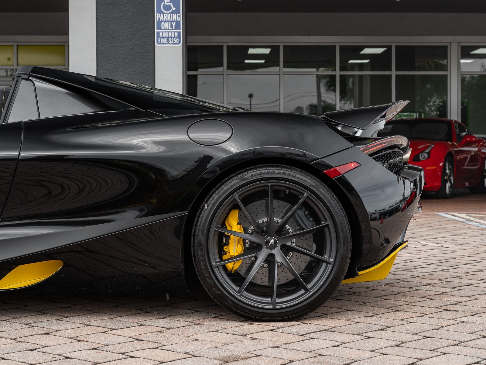 2022 Mclaren 720S Spider photo 9