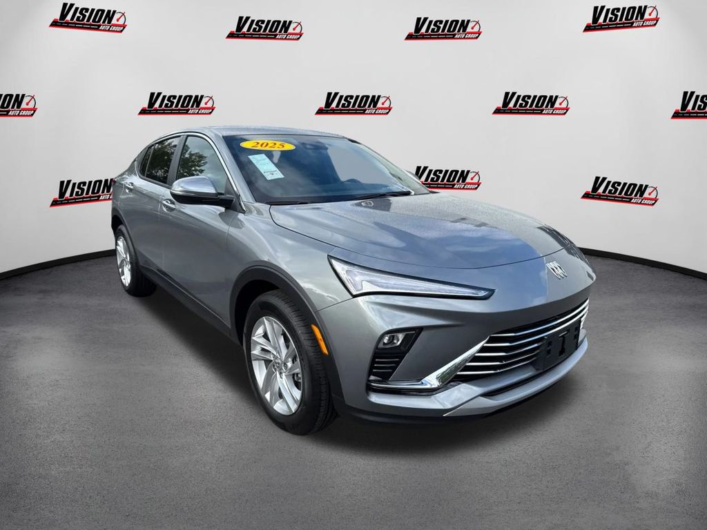 2025 Buick Envista Preferred photo 3