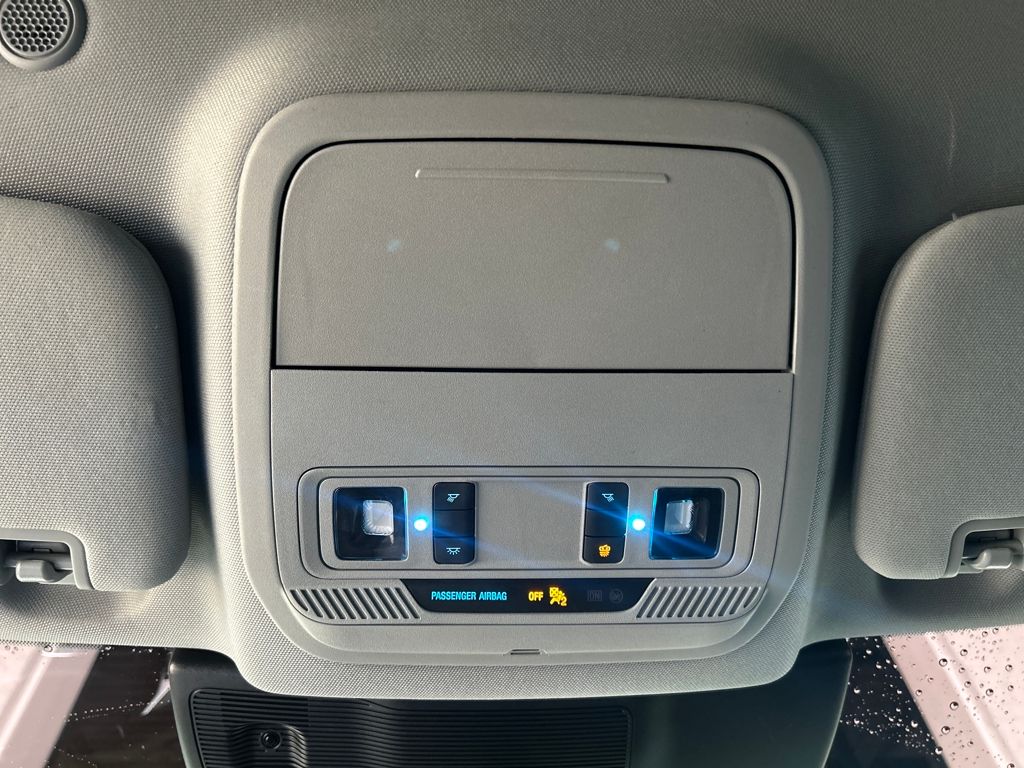 2020 Ford Explorer XLT photo 15