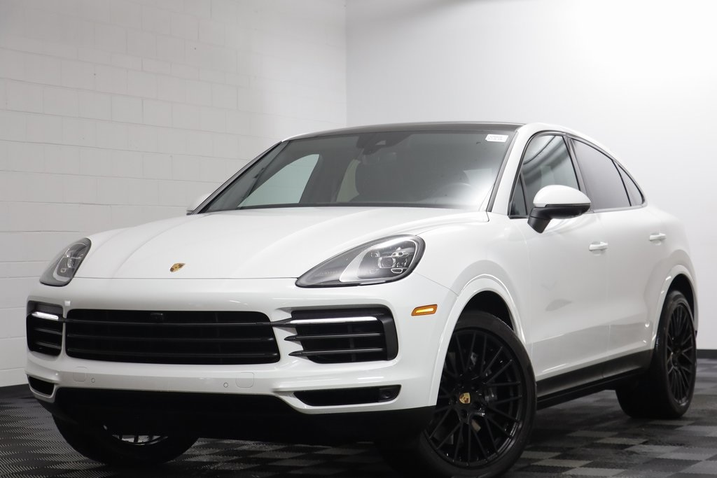 2023 Porsche Cayenne Coup Platinum Edition's photo
