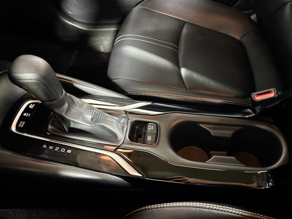 2022 Toyota Corolla Hybrid LE photo 14