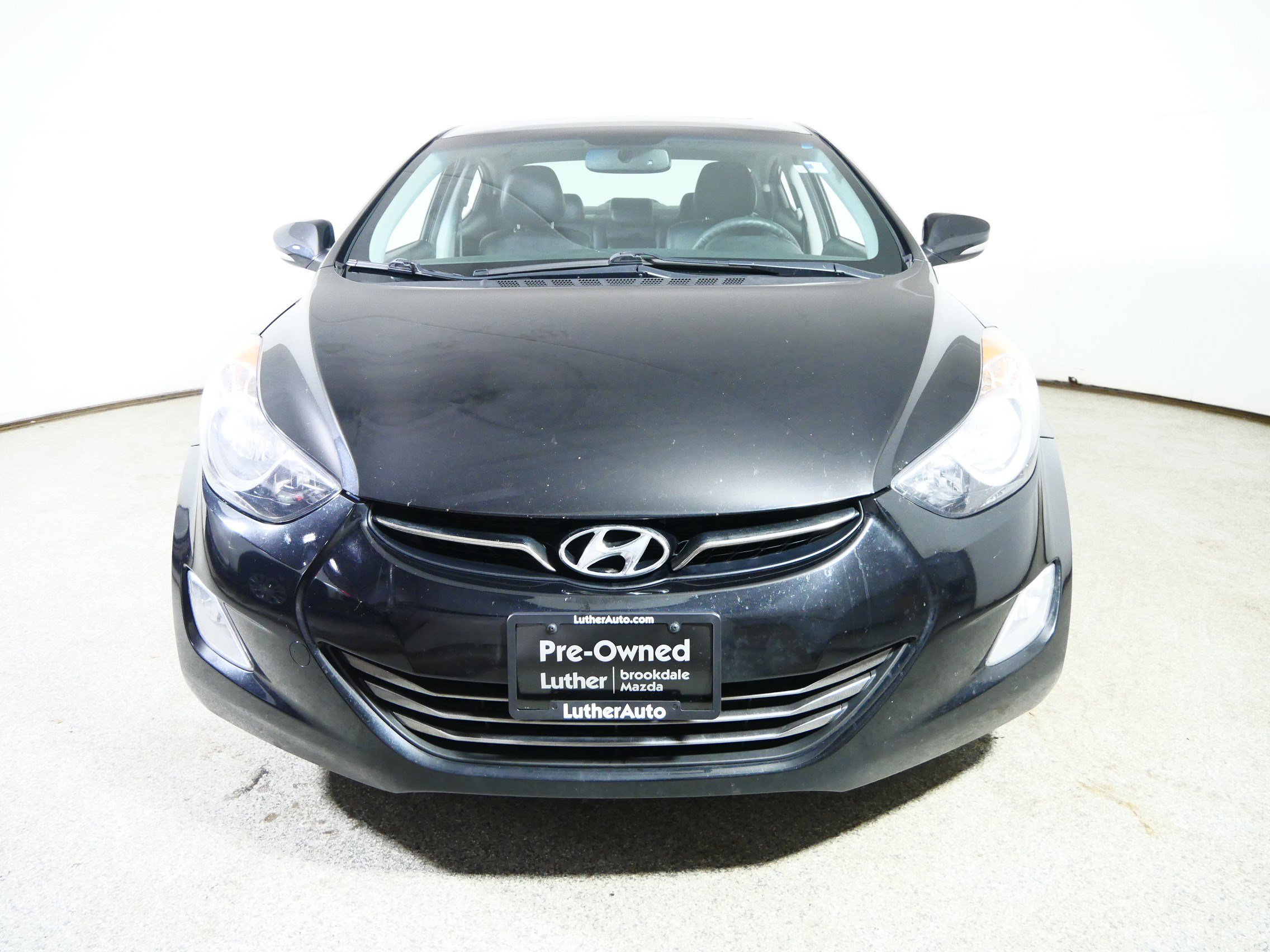 Used 2013 Hyundai Elantra Limited with VIN KMHDH4AE5DU503402 for sale in Brooklyn Center, Minnesota