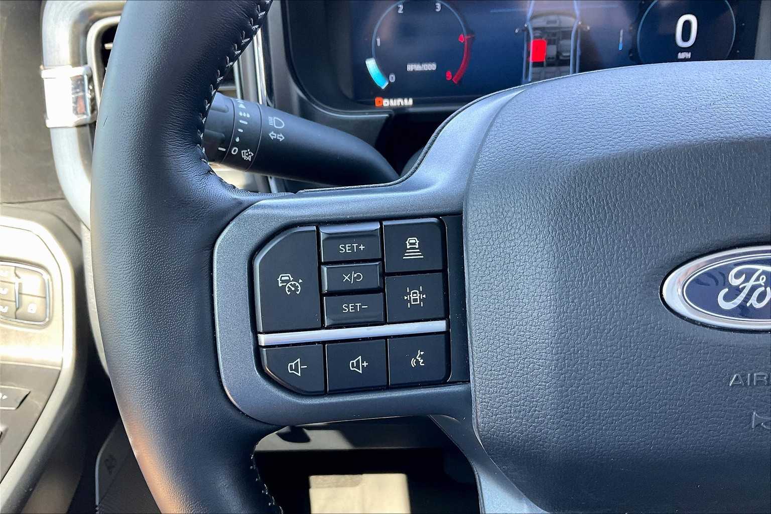 2024 Ford F-250 1500 Denali photo 44