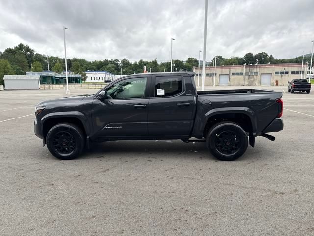 2025 Toyota Tacoma SR5 4x4 Double Cab photo 2
