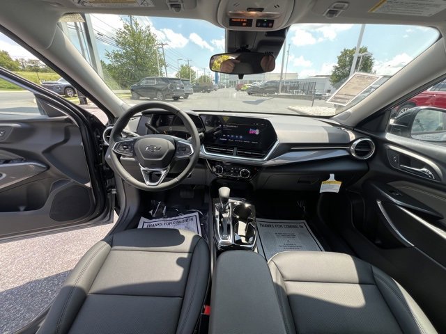 2025 Chevrolet Trax ACTIV photo 27