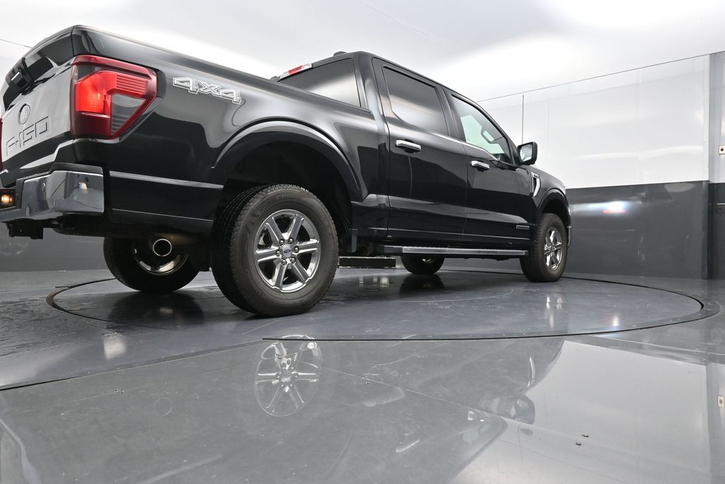 2024 Ford F-150 XLT photo 24