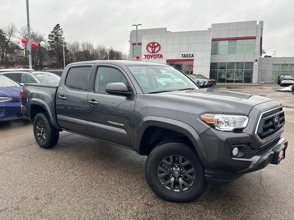 2023 Toyota Tacoma SR5's photo
