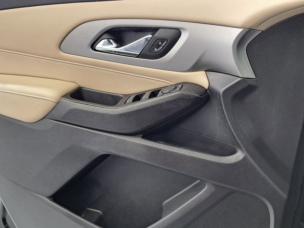 2023 Chevrolet Traverse LS photo 19