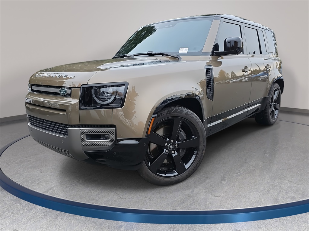 2025 Land Rover Defender X-Dynamic SE's photo