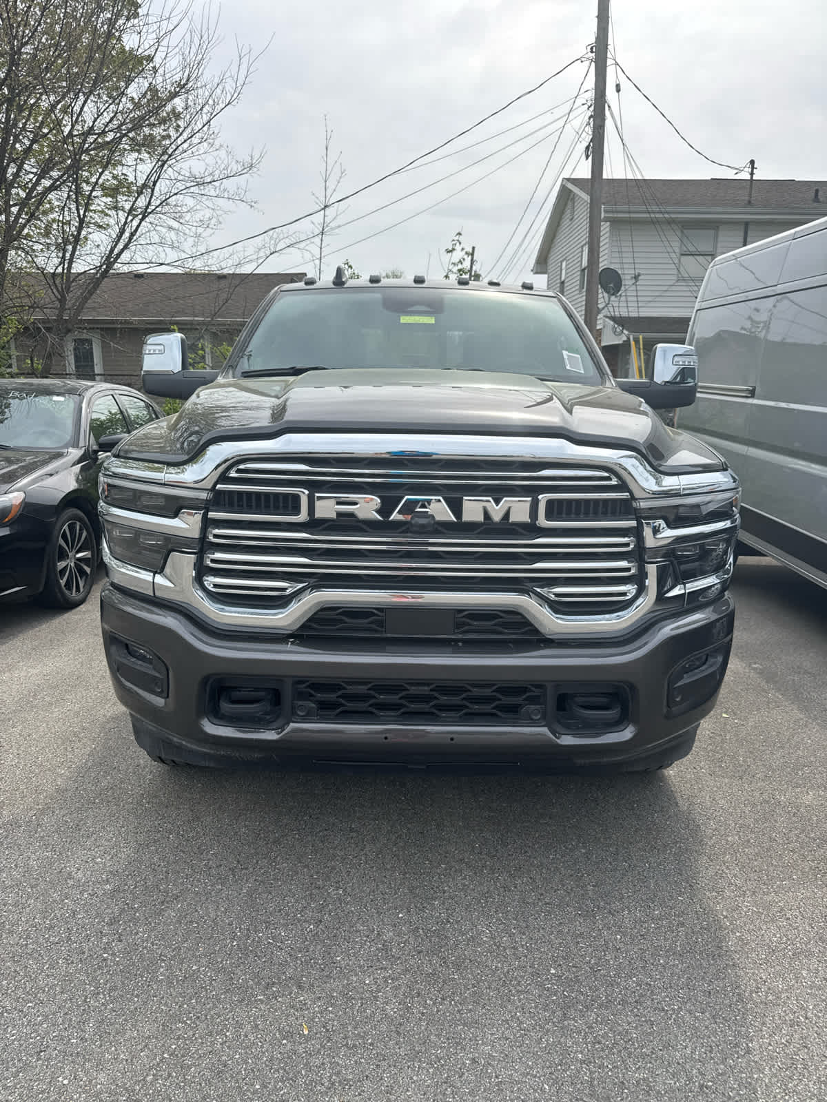 2025 Ram 2500 Laramie photo 2