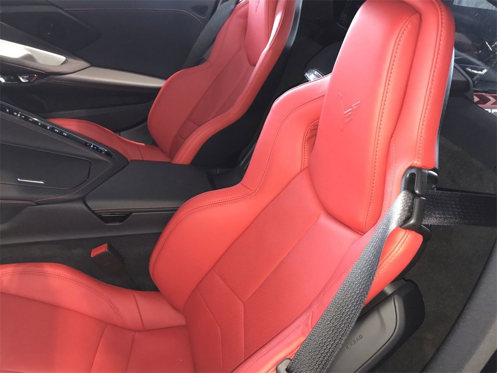 2025 Chevrolet Corvette E-Ray 1LZ photo 2