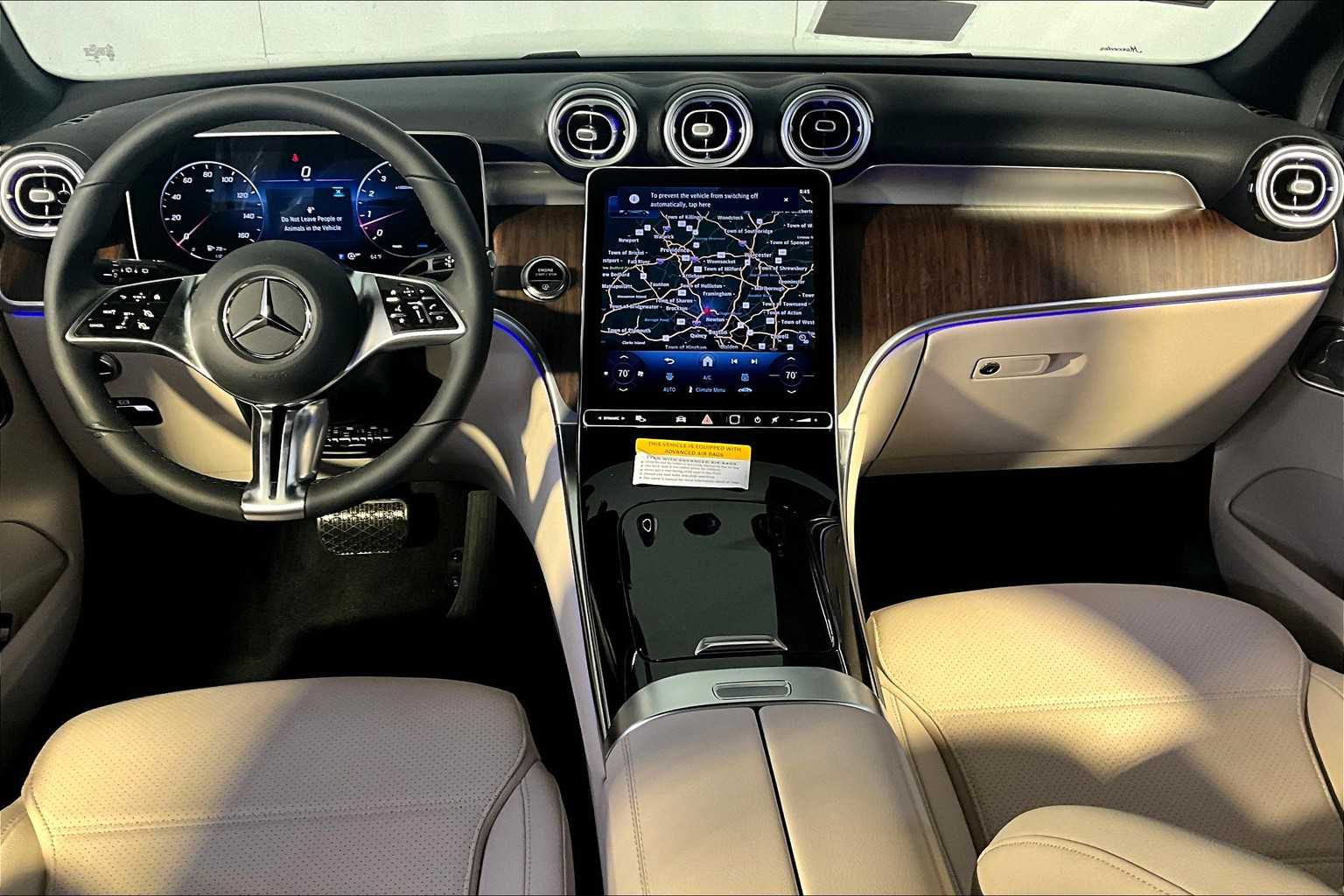 2026 Mercedes Benz GLC 300 4MATIC photo 6