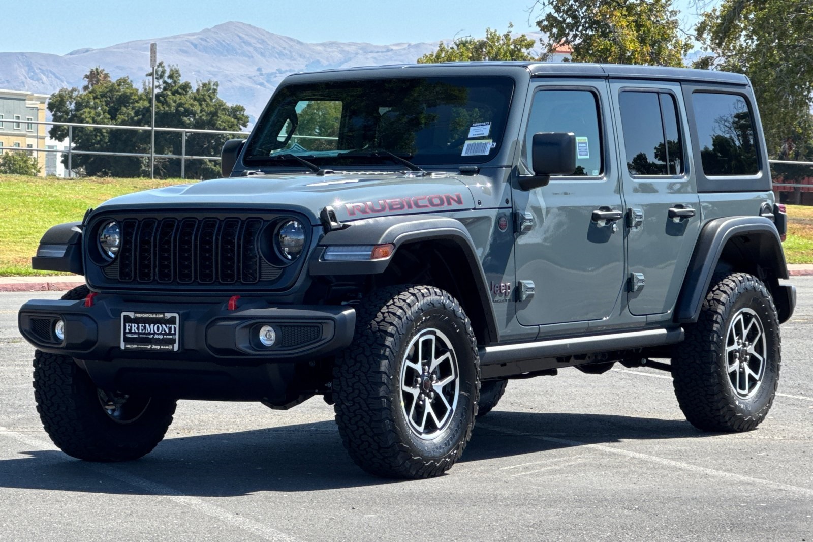 2025 Jeep Wrangler Rubicon photo 7
