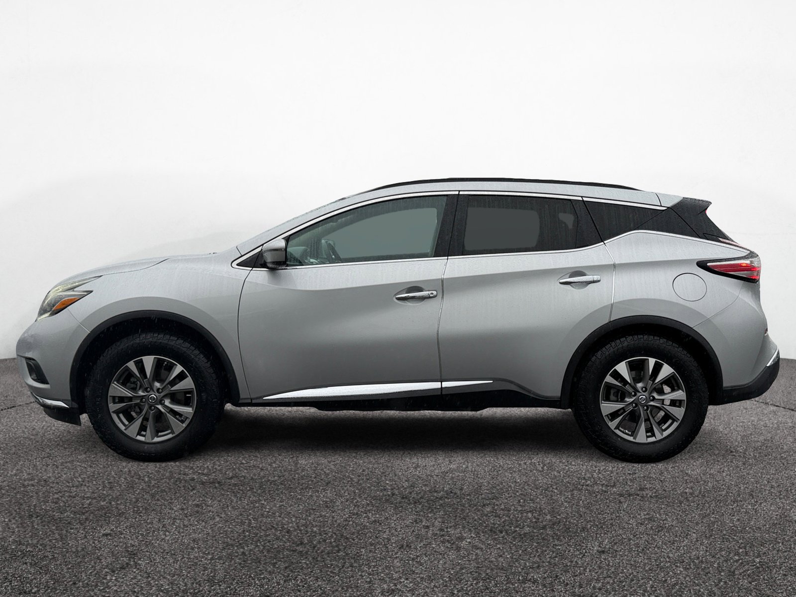 Used 2018 Nissan Murano SV with VIN 5N1AZ2MH8JN126581 for sale in McMinnville, OR
