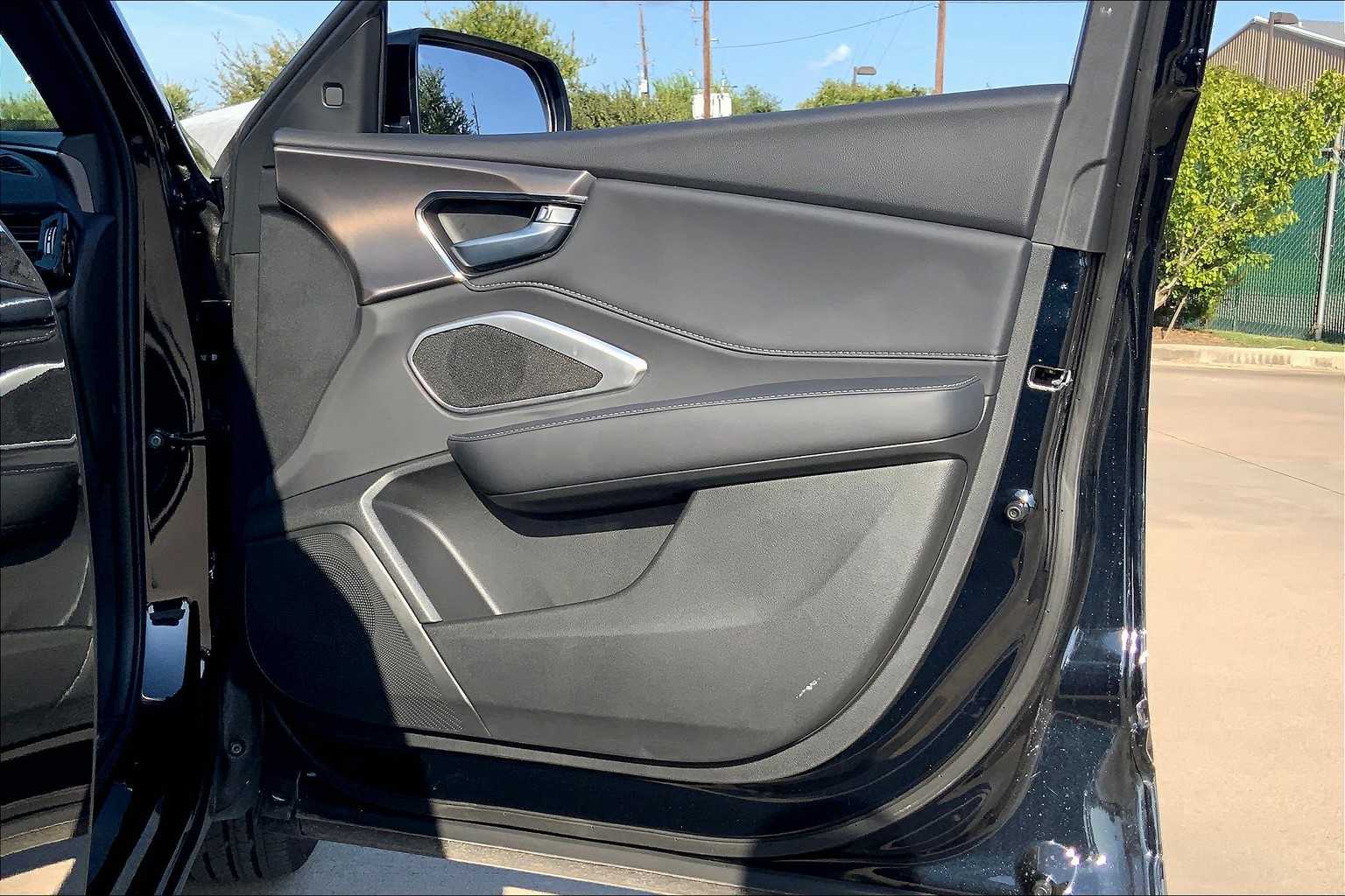 2025 Acura RDX photo 21